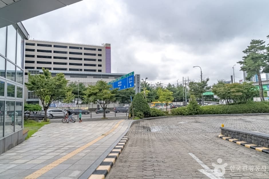 용인 포은아트홀 사진 3