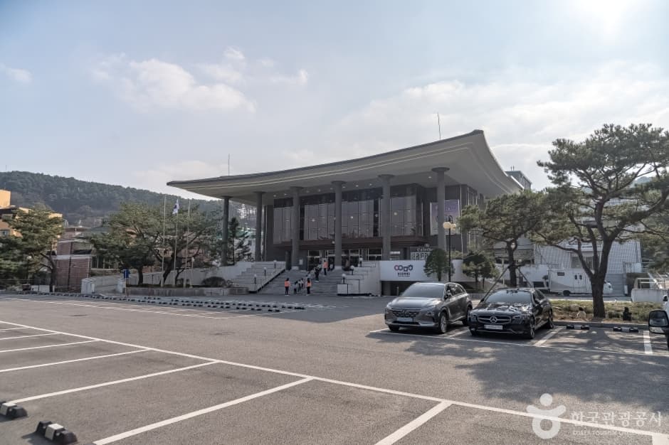 용인시문예회관 사진 9